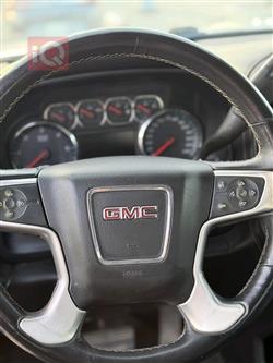 GMC Sierra